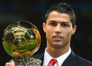 开云体育在线-西甲国家德比焦点战，当佛罗伦萨带走中国，足球如何成为文化桥梁？