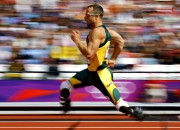 开云体育入口-绿茵场与硬木地板的交响，当西甲国家德比遇见马刺的得分狂潮