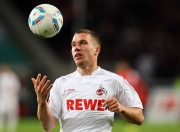 开云体育在线-赛道上的红与黑，红牛二队碾压索伯，维斯塔潘状态火热预示新王朝？