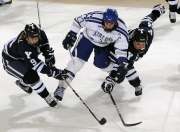 开云足球直播-赛道逆袭，索伯车队碾压梅赛德斯，塞恩斯高光表现改写格局