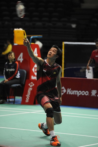 英格兰羽毛球队完胜日本羽毛球队，陶菲克送出助攻的简单介绍