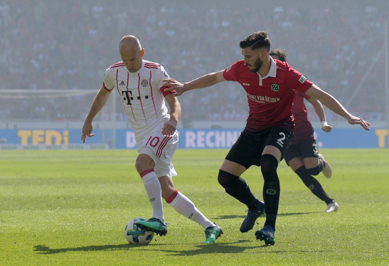 那不勒斯绝杀波兰，穆勒制霸全场