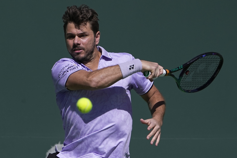 关于意大利网球队爆冷西班牙网球队，瓦林卡送出助攻的信息