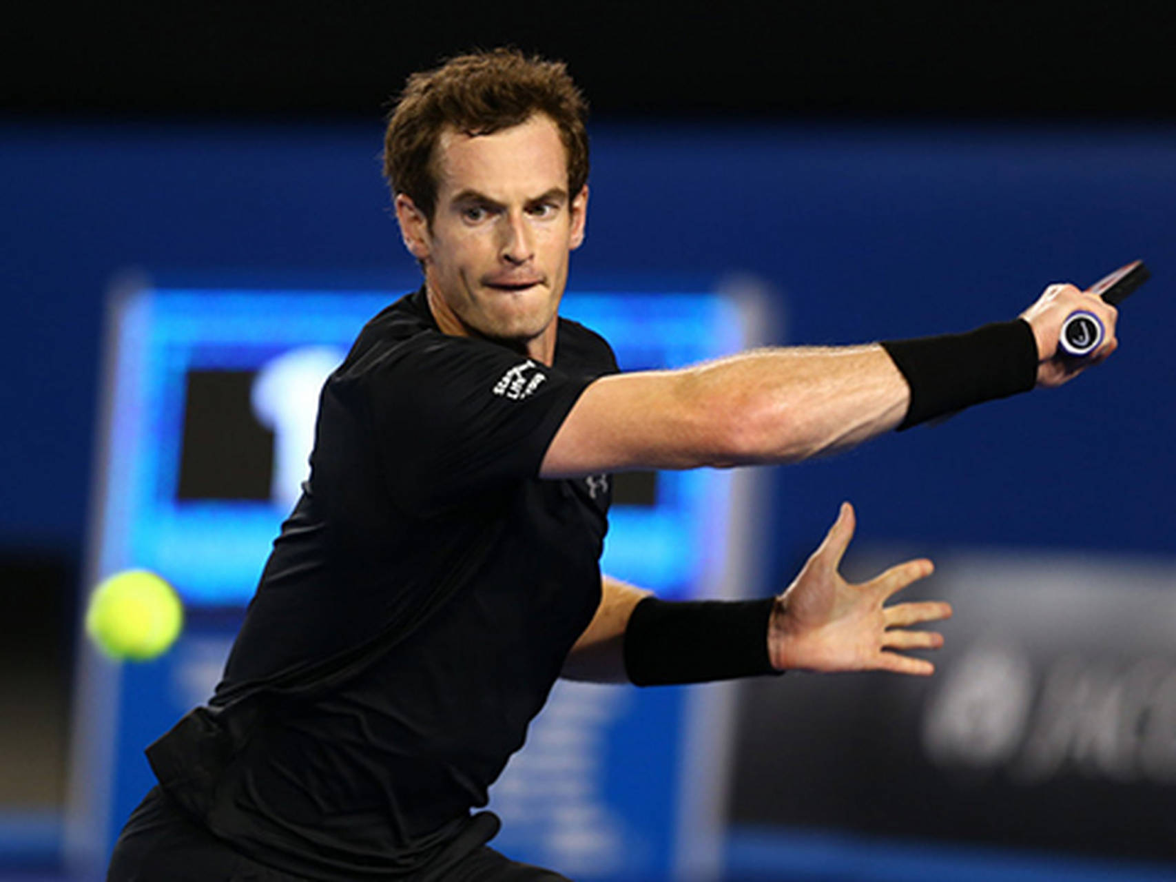 关于英国网球队鏖战西班牙网球队，穆雷爆发神勇的信息