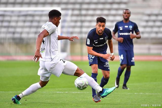 关于佛罗伦萨防线失误频频，急需调整的信息