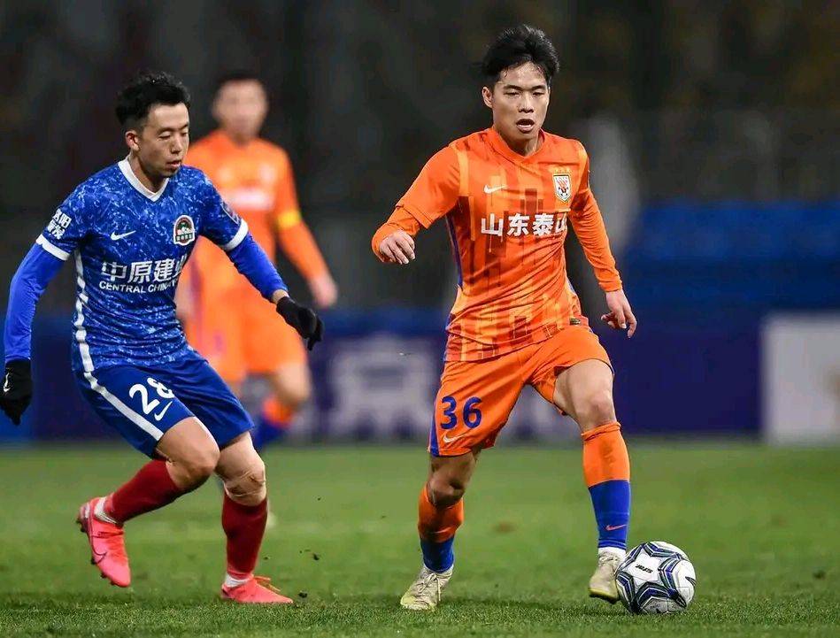 罗索纳雷靠一球小胜，雄踞中上游位置