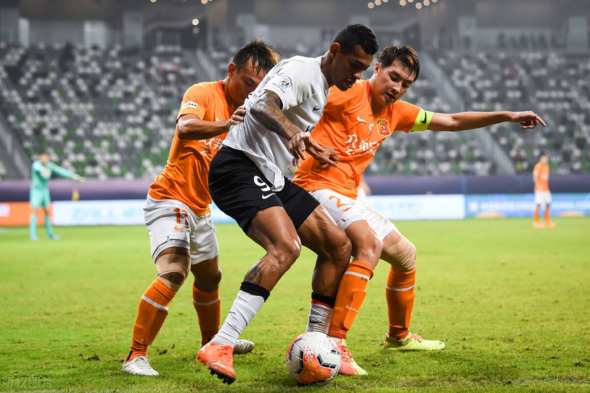 辽宁队主教练突发状况，🅞队黑马赛季岌岌可危