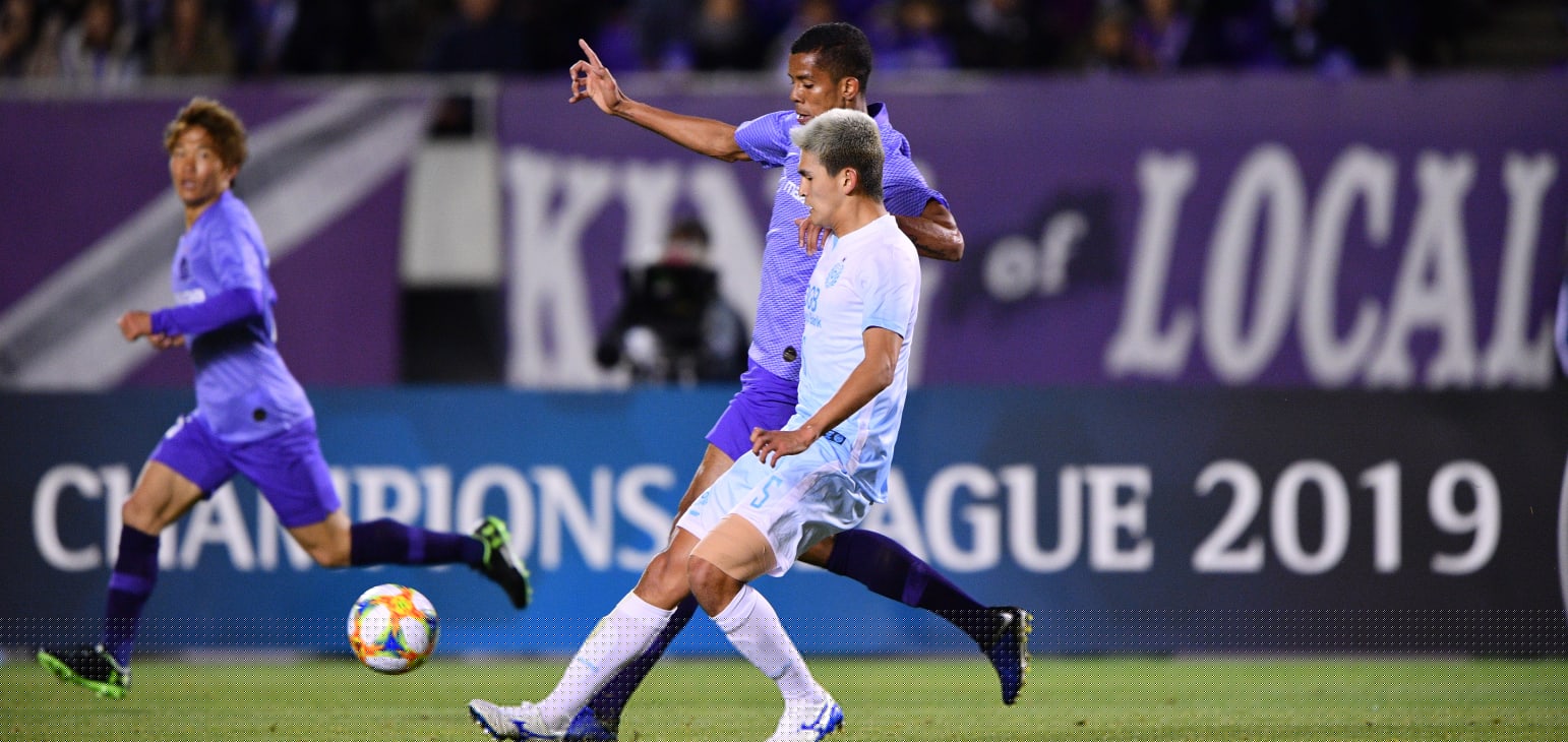 广东主场大获胜利，积分榜再次登顶的简单介绍