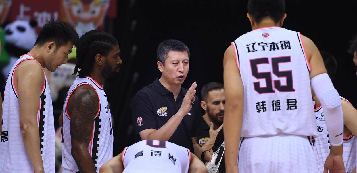 关于云南主帅战术灵活，紧追上位的信息