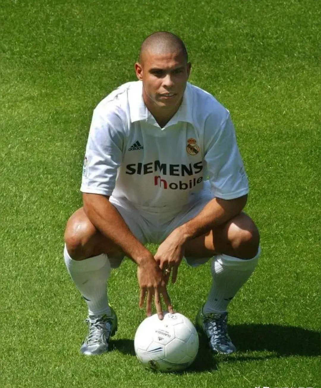 传奇射手罗纳尔多再破纪录，连续四场破门的简单介绍