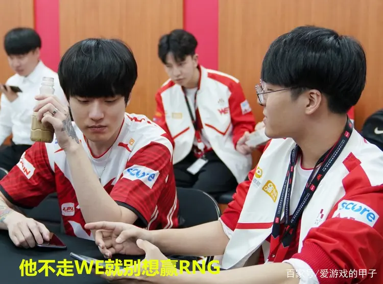 包含紧张对决！国家队迎战实力强劲敌手的词条