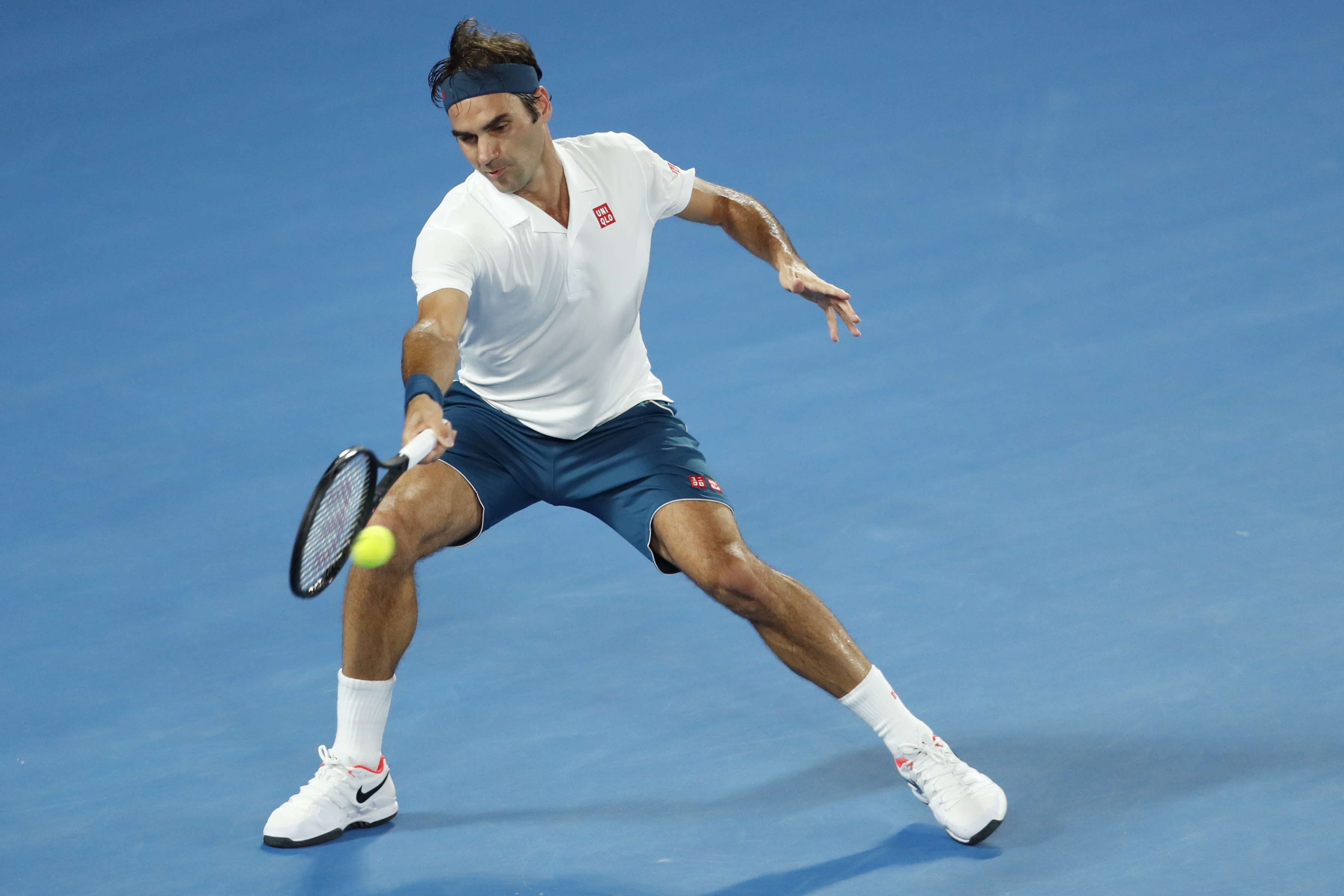 包含世界网球队完胜意大利网球队，费德勒惊艳世界的词条