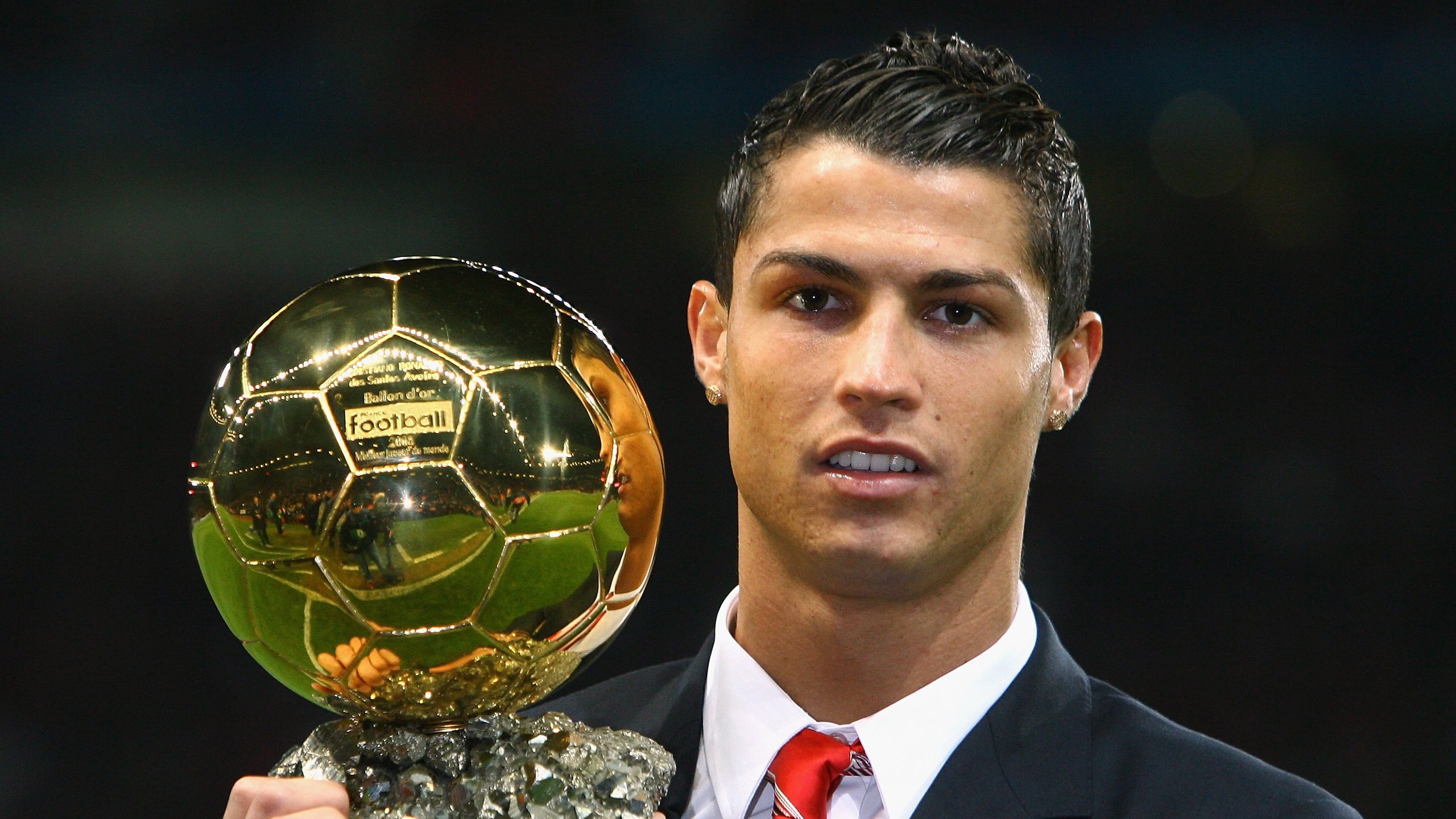 坎特统治全场，日本险胜马德里竞技背后的战术革命